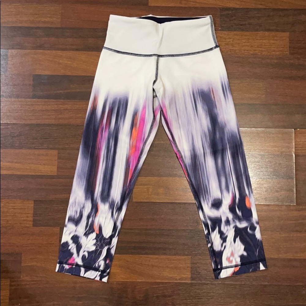 Lululemon Wunder Under Crop *rare